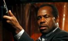 
   DANNY GLOVER   
      as
   Detective Tapp      
    